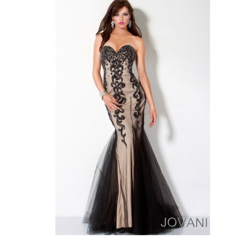 JOVANI Strapless Beaded Embellished Black Illusion Tulle Mermaid Gown Size 6